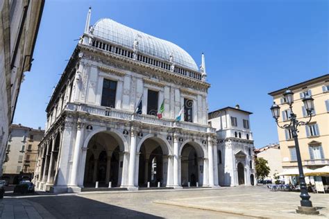 Le Palazzo della Ragione: Une Merveille Gothique et une Histoire Intriguante à Padoue!